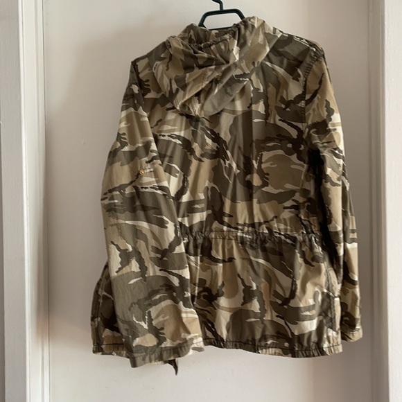 NWOT Michael Kors utility jacket in camo - Picture 6 of 7